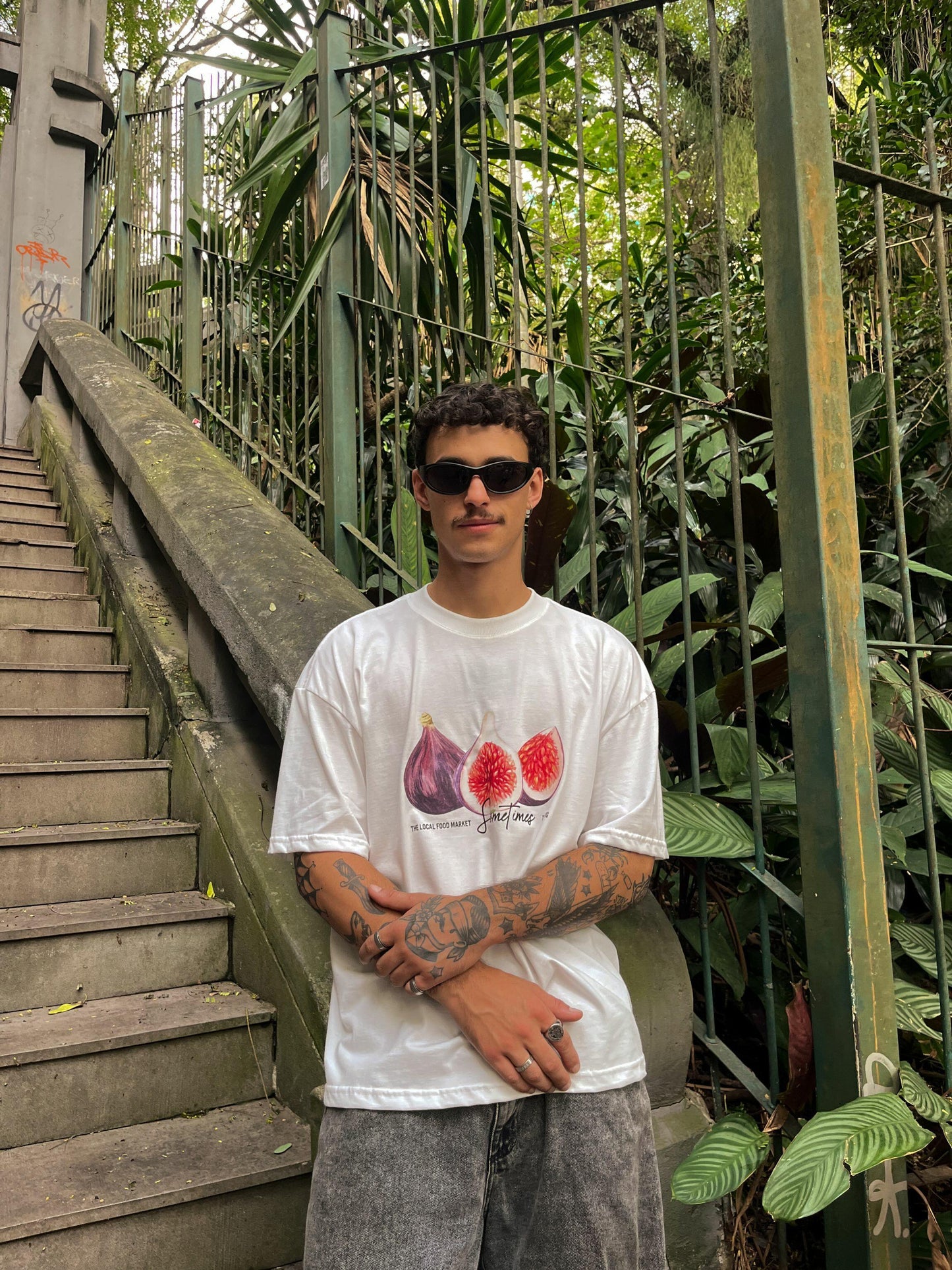 T-SHIRT BOXY DARK FIG