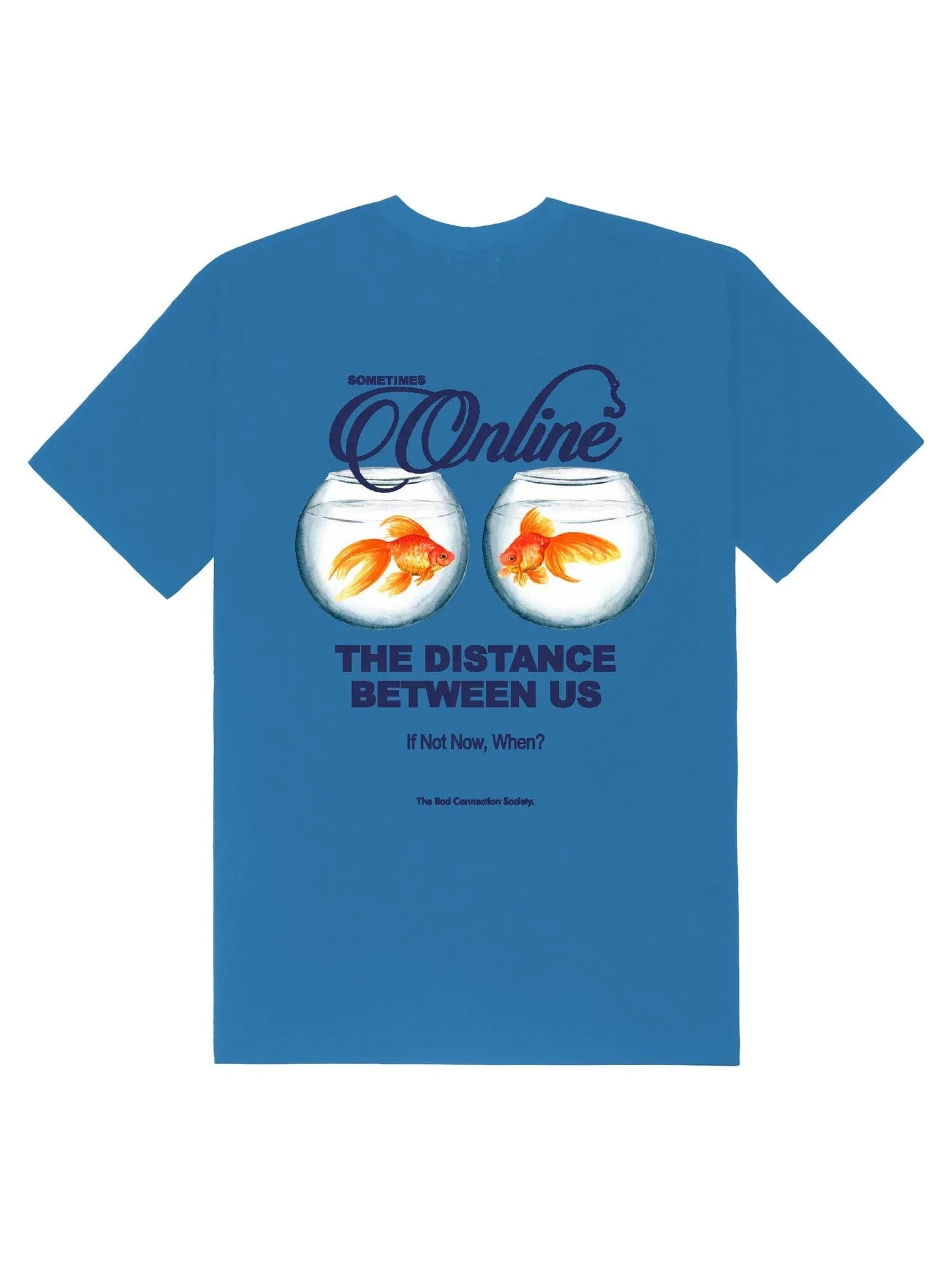 T-SHIRT BETWEEN US
