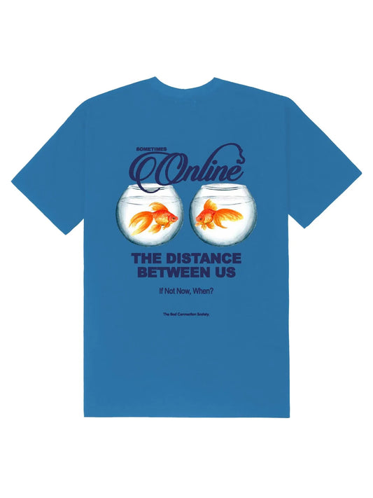 T-SHIRT BETWEEN US