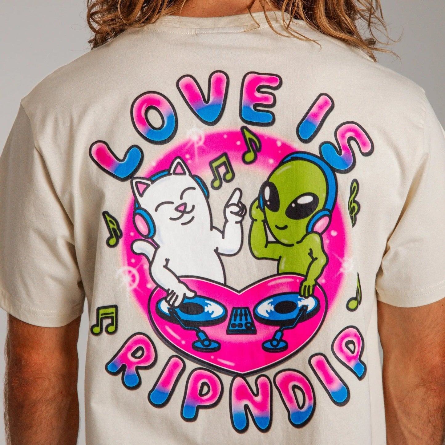 T-SHIRT LOVE IS RIPNDIP