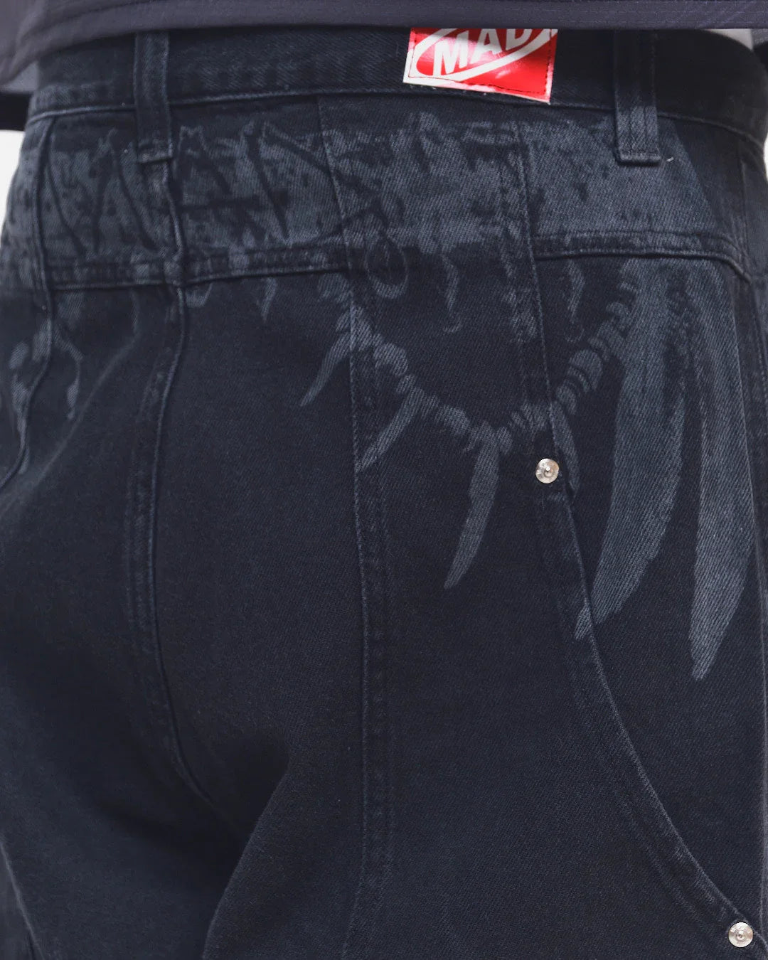 BERMUDA CURVED TRIBAL DENIM