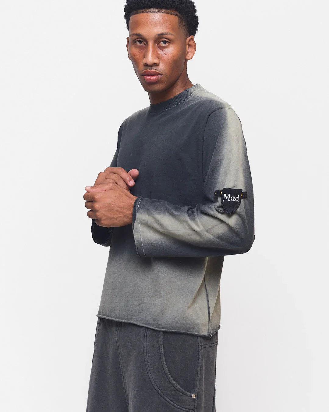 LONGSLEEVE DISTORTION