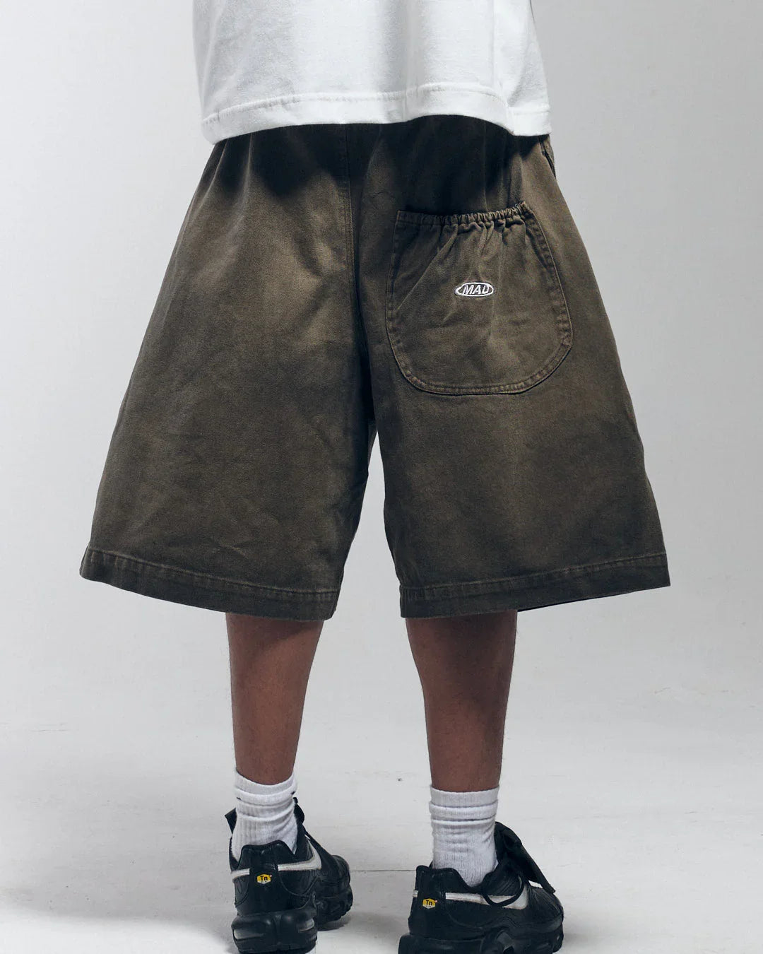 SHORTS DYE BROWN
