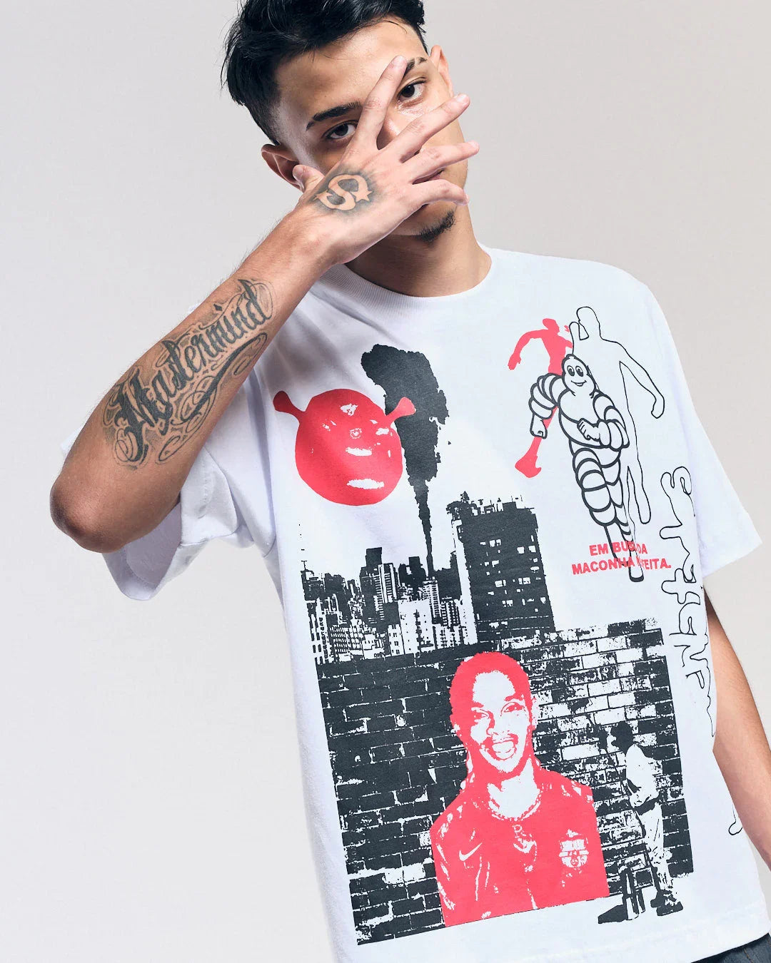 T-SHIRT CIDADE MALUCA OFF WHITE