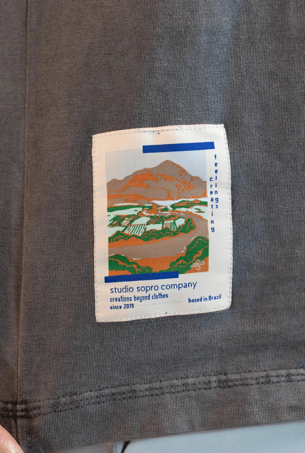 Camiseta Over Cinza Estonado